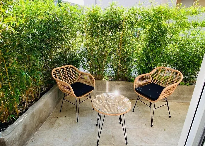 Feel@home Nemausus « Le 42 » Apartment Nîmes