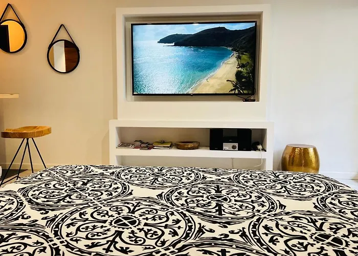 Feel@home Nemausus « Le 42 » *